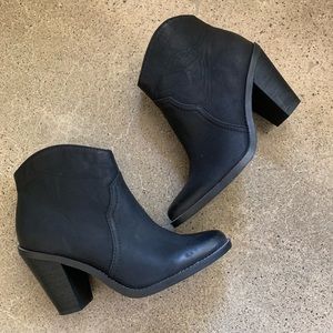 Dolce vita western style bootie